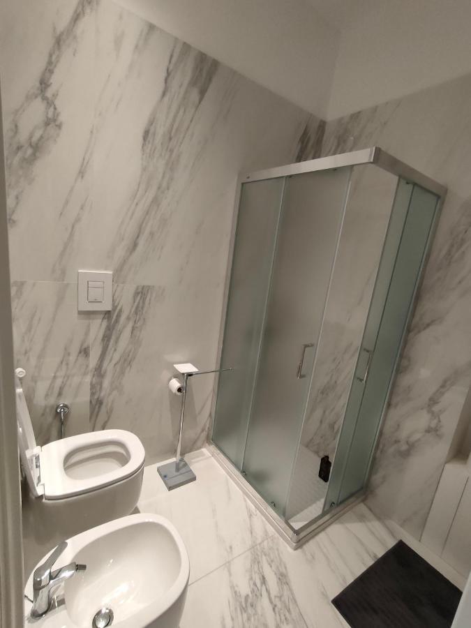 Finestre In Piazza Apartment Катания Екстериор снимка